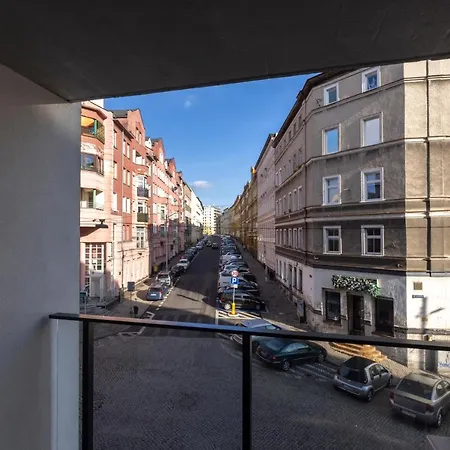 9b Waly Chrobrego * Szczecin